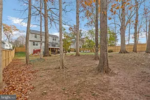 814 Potomac Ridge Ct, Sterling, VA 20164 - Photo 10