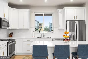 43769 Transit Sq, Ashburn, VA 20147 - Photo 6