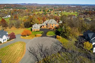 35060 Patience Ct, Round Hill, VA 20141 - Photo 2