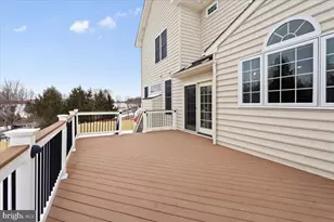 23151 Glenorchy Ct, Ashburn, VA 20148 - Photo 14