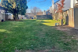 832 Smartts Ln NE, Leesburg, VA 20176 - Photo 18