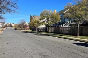 832 Smartts Ln NE, Leesburg, VA 20176 - Photo 24