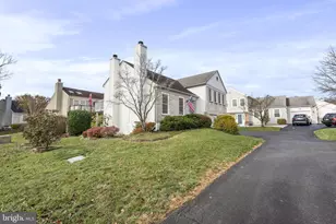 48 McPherson Cir, Sterling, VA 20165 - Photo 40
