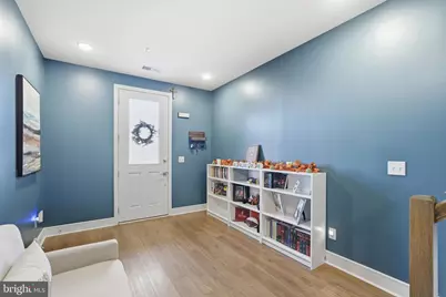 42605 Nubbins Terrace, Ashburn, VA 20147 - Photo 4