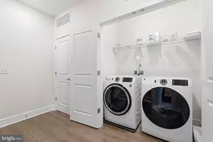 42605 Nubbins Ter, Ashburn, VA 20147 - Photo 20