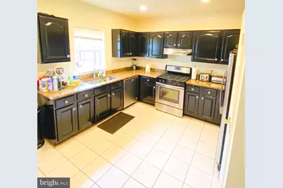 43005 Beachall Street, Chantilly, VA 20152 - Photo 8