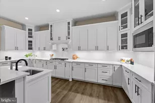 41122 Clearfield Mdw Dr, Aldie, VA 20105 - Photo 18