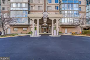 19355 Cypress Ridge Terrace, Leesburg, VA 20176 - Photo 1