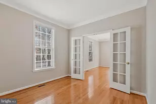 20319 Bowfonds St, Ashburn, VA 20147 - Photo 22