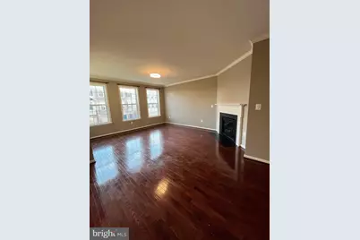 42253 Dean Chapel Square, Chantilly, VA 20152 - Photo 4