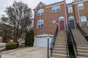 21506 Trowbridge Square, Ashburn, VA 20147 - Photo 1