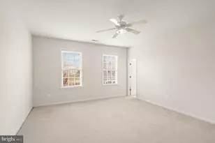 19296 Creek Field Cir, Leesburg, VA 20176 - Photo 38