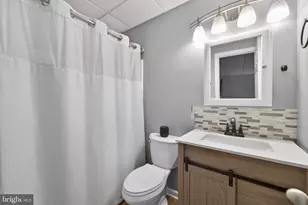 17 Stonewall Ct, Middleburg, VA 20117 - Photo 16