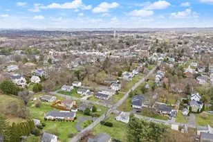 140 S 26th St, Purcellville, VA 20132 - Photo 42