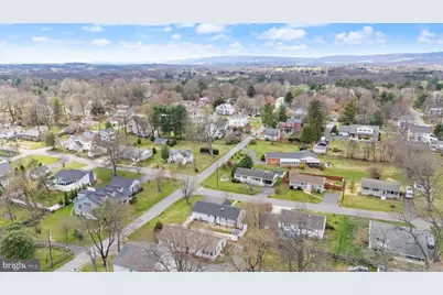 140 S 26th Street, Purcellville, VA 20132 - Photo 40