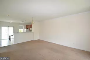 42761 Hollingsworth Terrace, Chantilly, VA 20152 - Photo 12