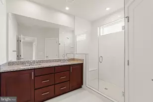 22395 Claude Moore Dr, Ashburn, VA 20148 - Photo 10