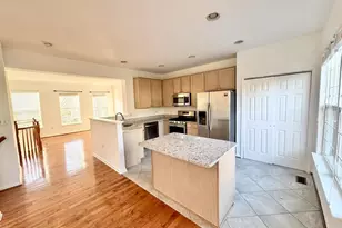 21764 Goose Cross Terrace, Ashburn, VA 20147 - Photo 4