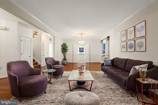 43619 Preddy Ct, Ashburn, VA 20147 - Photo 2