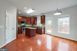 42473 Patrick Wayne Square, Broadlands, VA 20148 - Photo 6