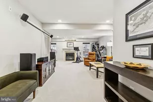 25367 Peaceful Terrace, Aldie, VA 20105 - Photo 18