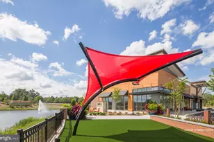 19808 Lavender Dust Sq, Ashburn, VA 20147 - Photo 20