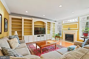 20553 Middlebury St, Ashburn, VA 20147 - Photo 8