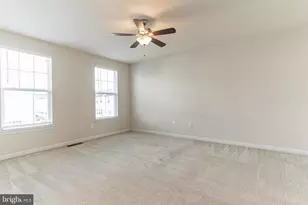 25621 Pleasant Valley Rd, Chantilly, VA 20152 - Photo 16