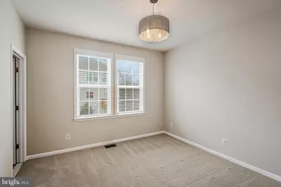 24667 Byrne Meadow Square, Aldie, VA 20105 - Photo 12