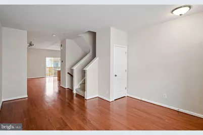 24667 Byrne Meadow Square, Aldie, VA 20105 - Photo 6