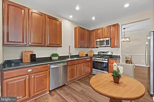 20377 Cottswold Terrace, Sterling, VA 20165 - Photo 10