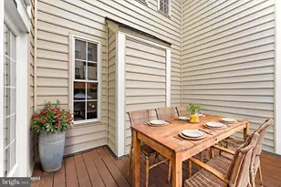 20377 Cottswold Terrace, Sterling, VA 20165 - Photo 12