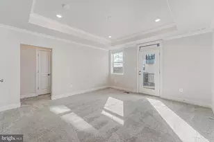 22504 Wilson View Ter, Ashburn, VA 20148 - Photo 24