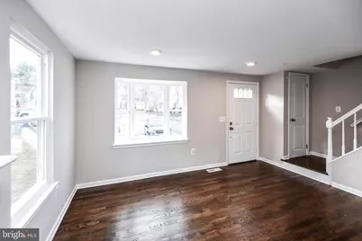 9 Dorrell Court, Sterling, VA 20165 - Photo 6