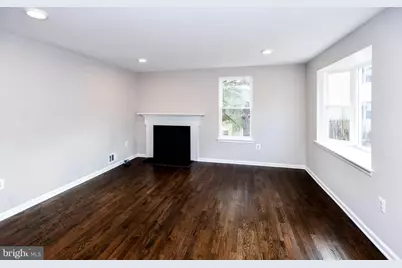 9 Dorrell Court, Sterling, VA 20165 - Photo 4