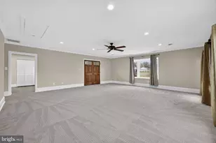 20173 Broad Run Dr, Sterling, VA 20165 - Photo 18