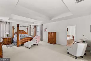 42037 Heaters Island Ct, Leesburg, VA 20176 - Photo 32