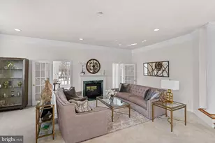 42037 Heaters Island Ct, Leesburg, VA 20176 - Photo 8