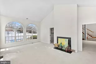 42037 Heaters Island Ct, Leesburg, VA 20176 - Photo 12
