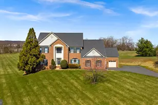 42037 Heaters Island Ct, Leesburg, VA 20176 - Photo 1