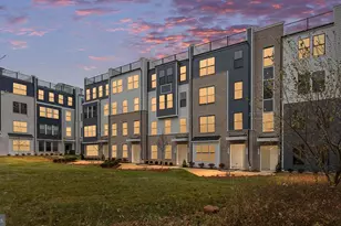 20821 Cloongee Ter, Dulles, VA 20166 - Photo 4