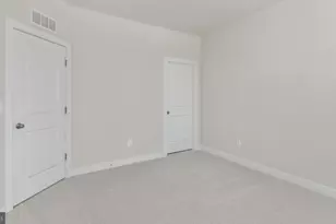 20821 Cloongee Ter, Dulles, VA 20166 - Photo 28