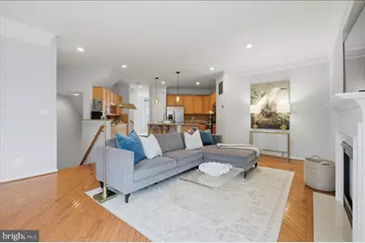 42466 Regal Wood Drive, Ashburn, VA 20148 - Photo 8