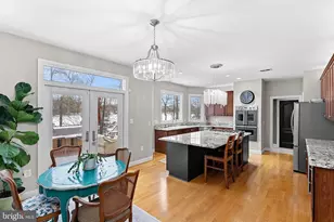 43312 Crystal Lake St, Leesburg, VA 20176 - Photo 4