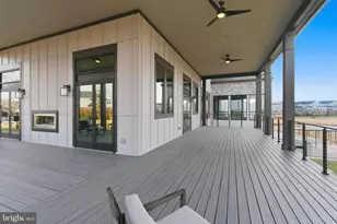 23669 Golden Embers Square, Ashburn, VA 20148 - Photo 50