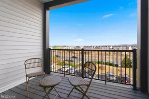 23669 Golden Embers Square, Ashburn, VA 20148 - Photo 38