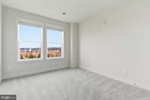 23669 Golden Embers Square, Ashburn, VA 20148 - Photo 36