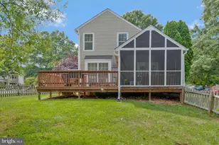 1 Bentmoor Ct, Sterling, VA 20165 - Photo 26