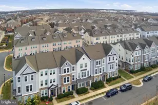 42396 Benfold Square, Brambleton, VA 20148 - Photo 54