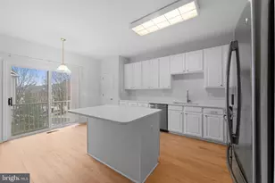 20831 Miranda Falls Square, Sterling, VA 20165 - Photo 26